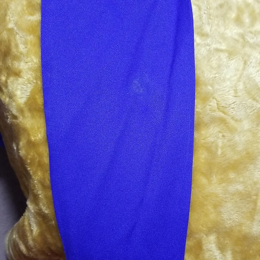 3 for 20. Ladies Bentley size 12 dress - Picture 7 of 8